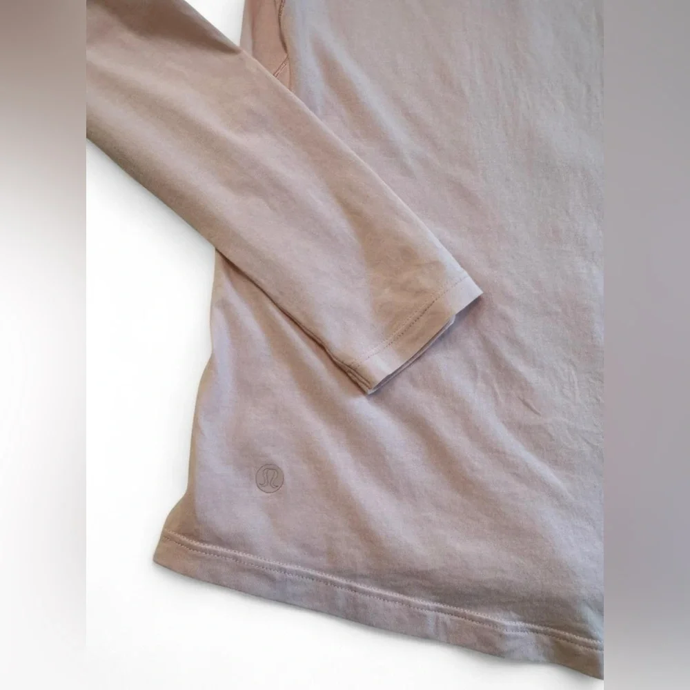 Lululemon Pink Long Sleeve Crewneck Tee Shirt Size M Soft Cotton Athleisure